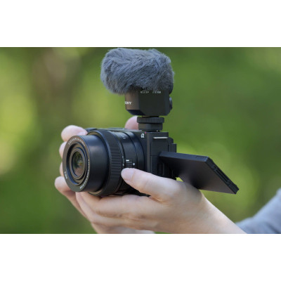 Об&#039;єктив Sony 16-50mm f/3.5-5.6 OSS II for NEX (SELP16502B.SYX)