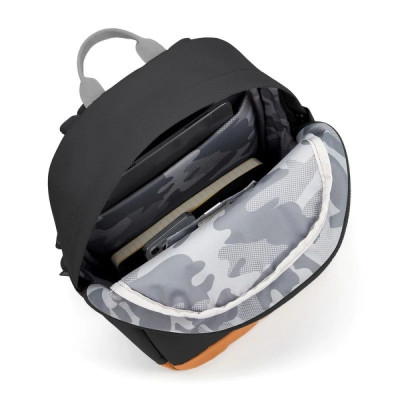 Рюкзак туристичний Pacsafe GO 15L backpack чорний (35110130)
