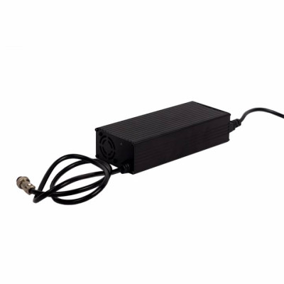 Зарядна станція Tekhmann CN-3500 3500W (CN-3500)