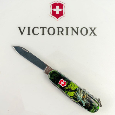 Ніж Victorinox Huntsman Zodiac 91 мм Зелений дерев&#039;яний дракон (1.3713.3_Z3240p)