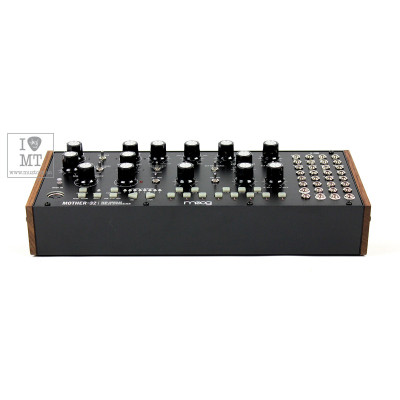 Синтезатор Moog Music Mother-32 (222952)