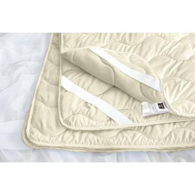 Наматрацник MirSon Eco Light №1714 EcoSilk Air-line на резинці по кутках Pink 150x200 см (2200002888707)