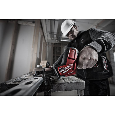 Шабельна пила Milwaukee M12 CHZ-0 (без АКБ та ЗП) (4933446960)