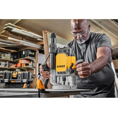Фрезер DeWALT 9000 - 22000 об/хв, цанговий патрон 12 мм, кейс TSTAK (DWE625KT)