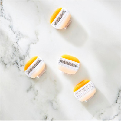 Змінні касети Gillette Venus ComfortGlide Olay З ароматом кокосу 4 шт. (7702018267651)