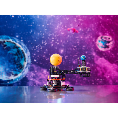 Конструктор LEGO Technic Земля та Місяць на орбіті 526 деталей (42179)
