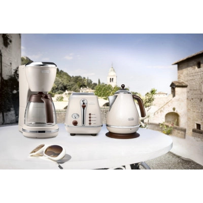 Електрочайник DeLonghi KBOV 2001.BG (KBOV2001.BG)