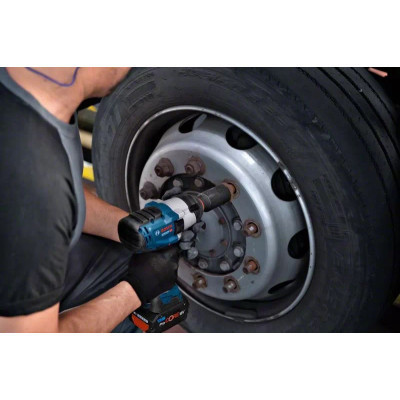 Гайковерт Bosch ударний GDS 18V-1050 H, 18В, 2x5.0 GAL1880 L-Box (0.601.9J8.522)