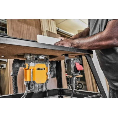 Фрезер DeWALT 9000 - 22000 об/хв, цанговий патрон 12 мм, пульт ДК, кейс TSTAK (DWE627KT)