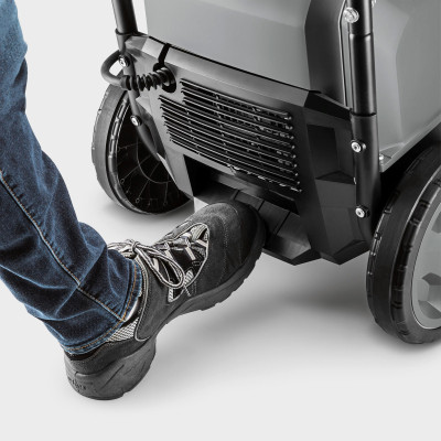 Мийка високого тиску Karcher HD 9/20-4 М Classic (1.367-903.0)