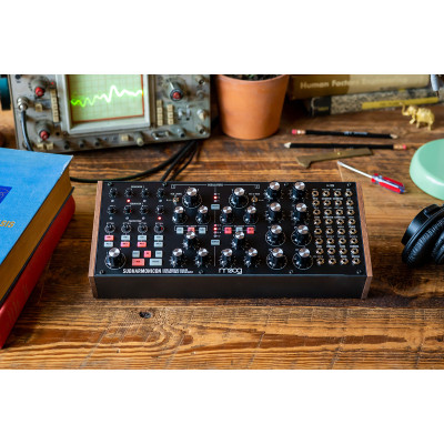 Синтезатор Moog Music Subharmonicon (231306)