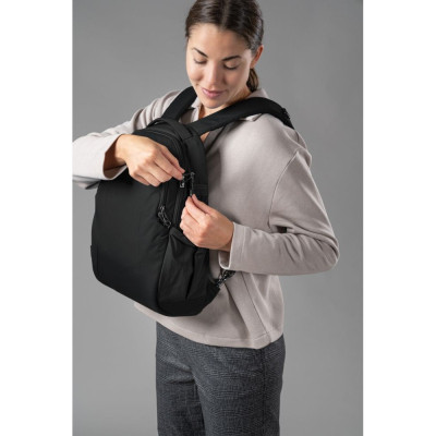 Рюкзак туристичний Pacsafe LS350 backpack чорний (40134138)