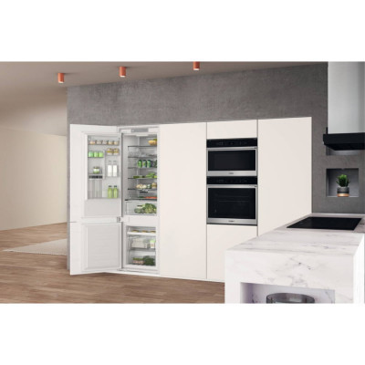 Холодильник Whirlpool WHC20T352