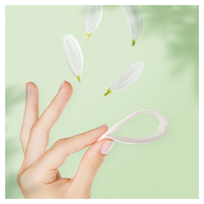 Щоденні прокладки Naturella Camomile Plus 36 шт. (8006540100721)