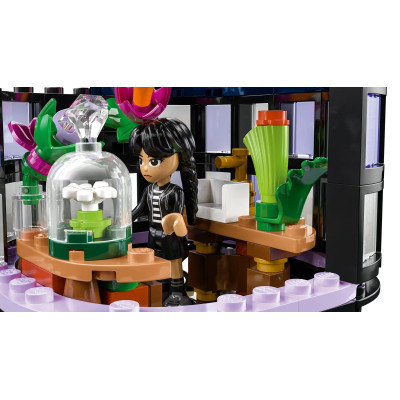 Конструктор LEGO Wednesday Квітка чорної жоржини (76784)