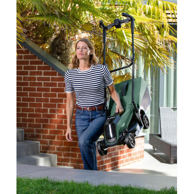 Газонокосарка Bosch CityMower 18V-32-300 18V, 4Ah, 34см, 31л, 30-60мм 9.4кг (0.600.8B9.A07)