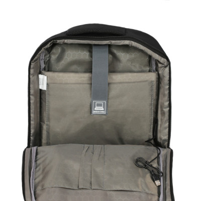 Рюкзак туристичний NikiBo Essential 16л чорний (30011205-01)