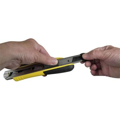 Ніж монтажний Stanley &quot;FatMax Cartridge&quot; выдвиж. лезвие шириной 18мм, L=180мм. (0-10-481)