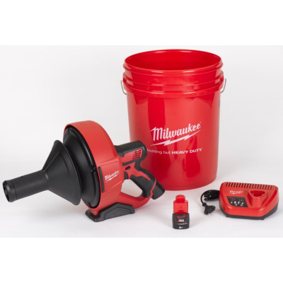 Прочисная машина Milwaukee M12 BDC8-202C, 2x2Ah, 8м (4933451633)
