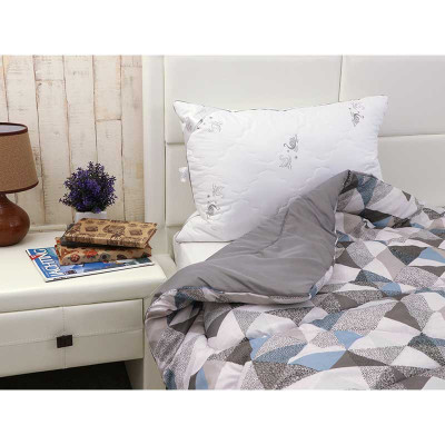 Ковдра Руно Силіконова Абстракція в поліестері 200х220 см (322.53Абстракція)