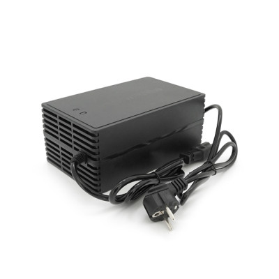 Мережевий зарядний пристрій для АКБ Voltronic YT-SL750-58410P 48V 10A (YT-SL750-58410P)