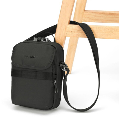 Сумка Pacsafe Metrosafe X compact Crossbody Чорна (30610100)