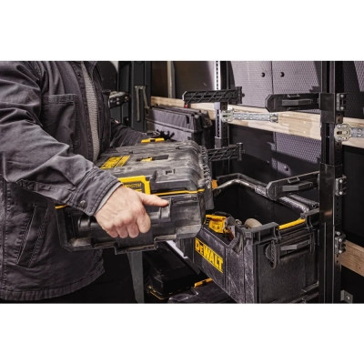 Ящик для інструментів DeWALT TOUGHSYSTEM 2.0 555х385х180 мм, з органайзером для дрібних д (DWST83293-1)