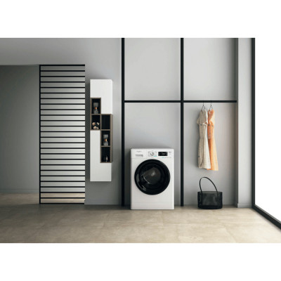 Пральна машина Whirlpool FFWDB864349BVUA