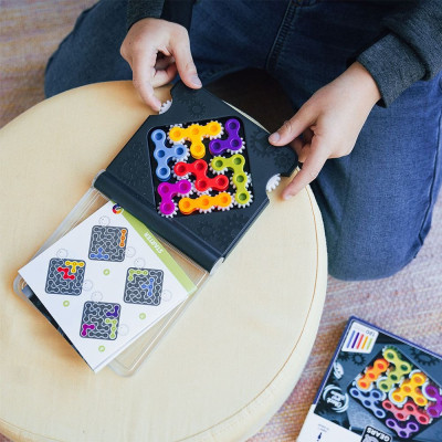 Настільна гра Smart Games IQ Шестерні (SG 307 UKR)