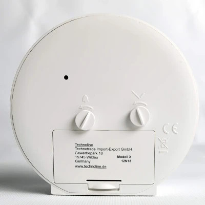 Настільний годинник Technoline Modell X White (DAS301819)