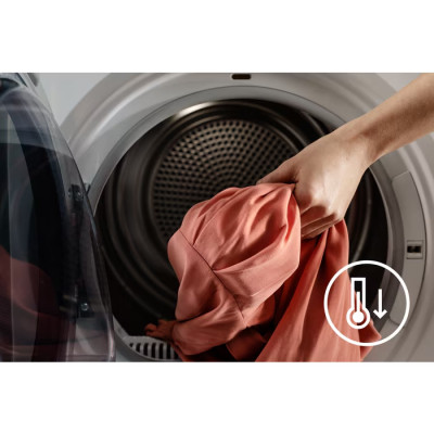 Сушильна машина Electrolux EW7H389SU