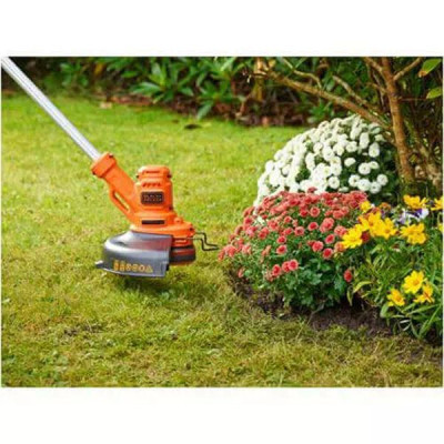 Тример садовий Black&amp;Decker 0.45 кВт, ширина косіння 25 см, 7300 об/хв, вага 2.4 кг (BESTA525)
