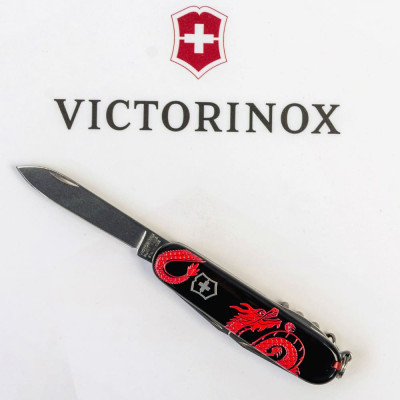 Ніж Victorinox Spartan Zodiac 91 мм Червоний дракон (1.3603.3_Z3361u)