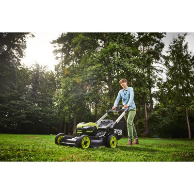 Газонокосарка Ryobi RY36LMXSP53A-160 самохідна, 36В MAX POWER, 1х6Аг, дека 53см, 70л (5133005802)