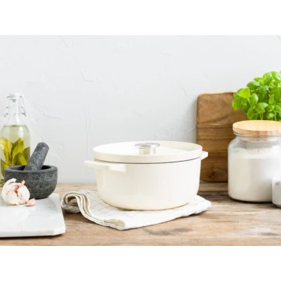 Каструля KitchenAid чавунна з кришкою 3,3 л Мигдалевий крем (CC006056-001)