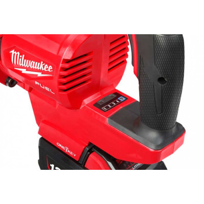 Гайковерт Milwaukee високомоментний 1&#039;&#039; 2711 Нм M18 FUEL ONEFHIWF1DS-121C (4933472072)