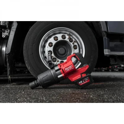 Гайковерт Milwaukee високомоментний 1&#039;&#039; 2711 Нм M18 FUEL ONEFHIWF1DS-121C (4933472072)