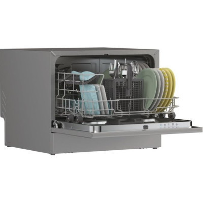 Посудомийна машина Candy CP6E51LS