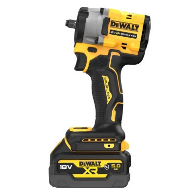 Гайковерт DeWALT 18 В XR Li-lon,406 Нм, 5 Ah, 2 АКБ, ЗП, TSTAK (DCF923P2G)