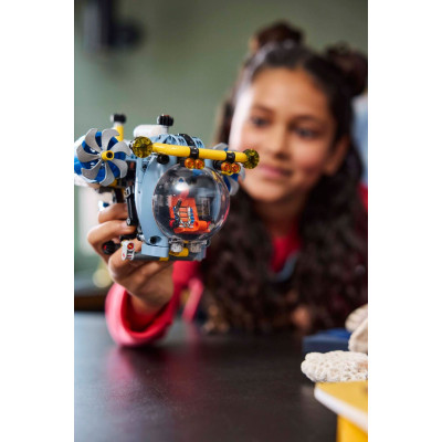 Конструктор LEGO Technic Глибоководний дослідницький підводний човен (42201)