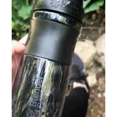 Шейкер спортивний BlenderBottle SportMixer Flip 28oz/820ml Black (SM 28oz Black)